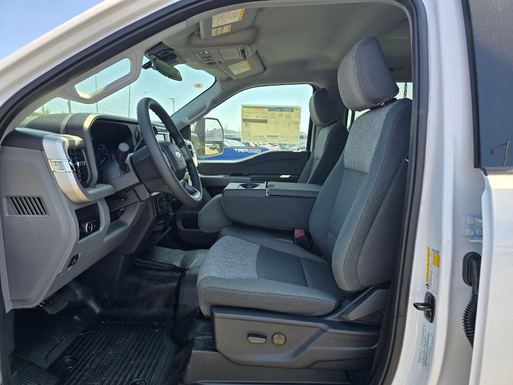 Thumbnail: 2025 Ford F-350 - 8