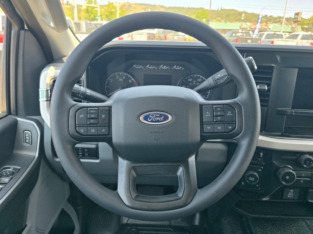 Thumbnail: 2025 Ford F-350 - 2