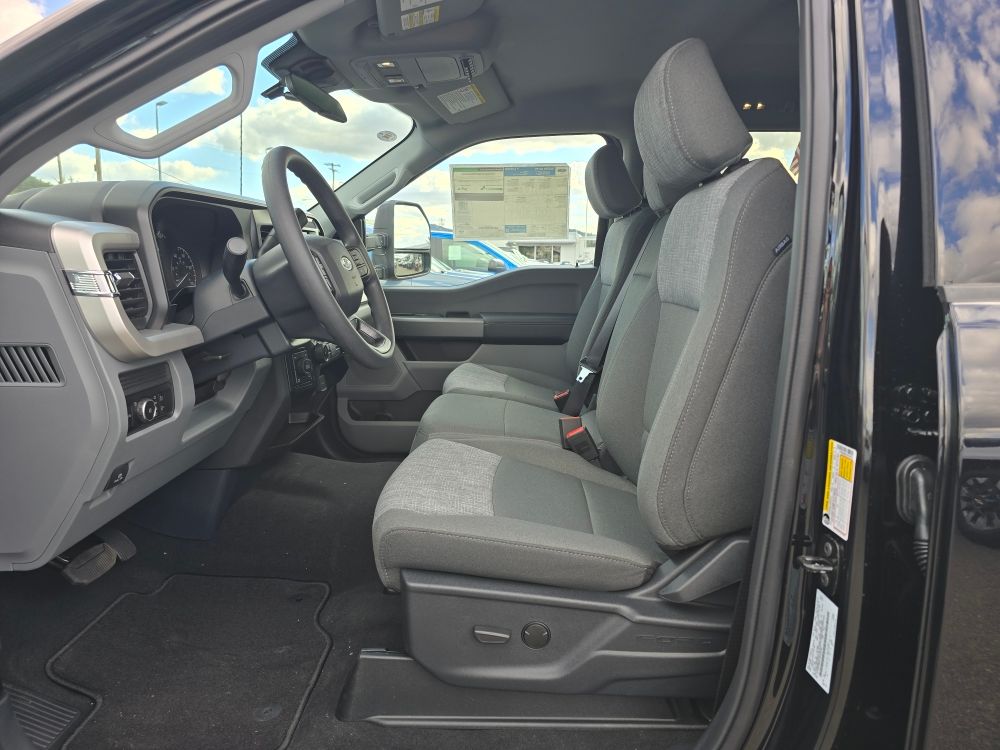 Thumbnail: 2026 Ford F-350 - 9