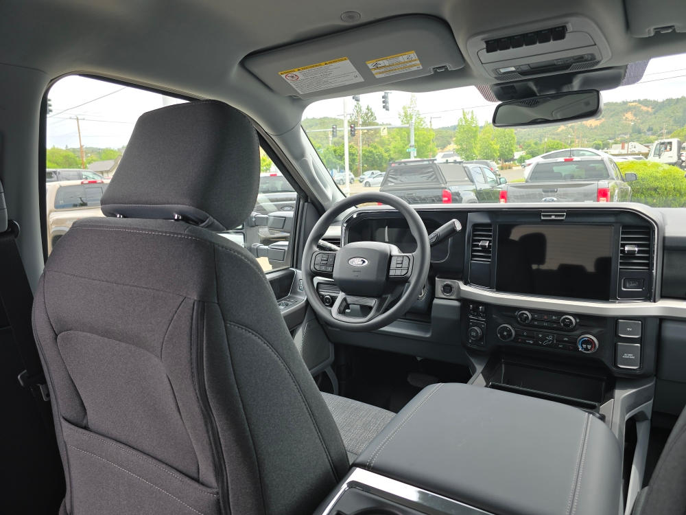 Thumbnail: 2026 Ford F-350 - 9