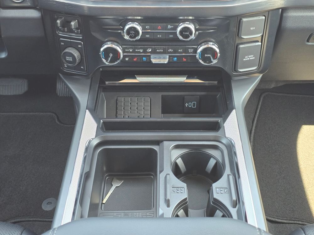 Thumbnail: 2025 Ford F-350 - 12