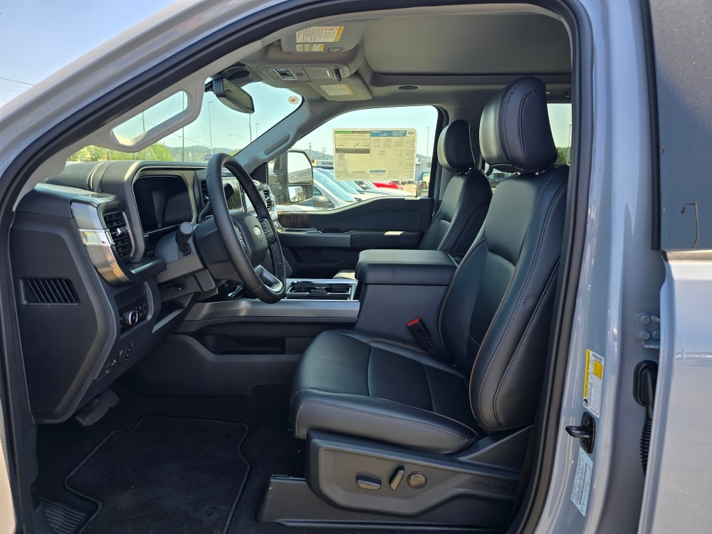 Thumbnail: 2025 Ford F-350 - 8