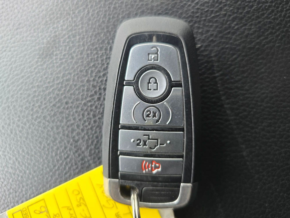 Thumbnail: 2018 Ford F-350 - 16