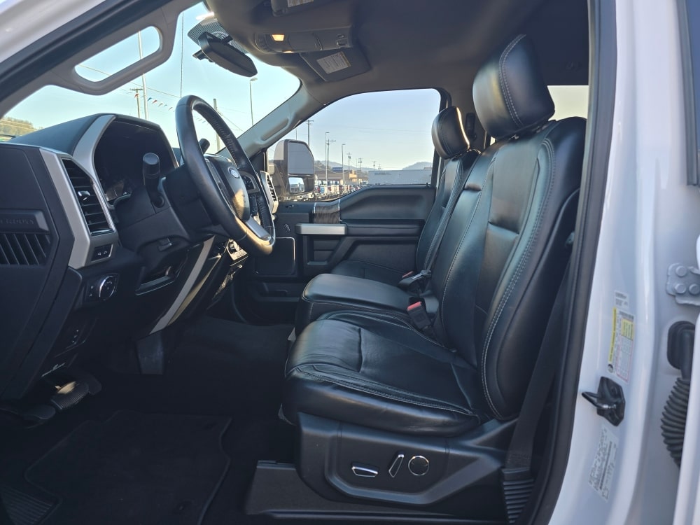 Thumbnail: 2019 Ford F-350 - 9