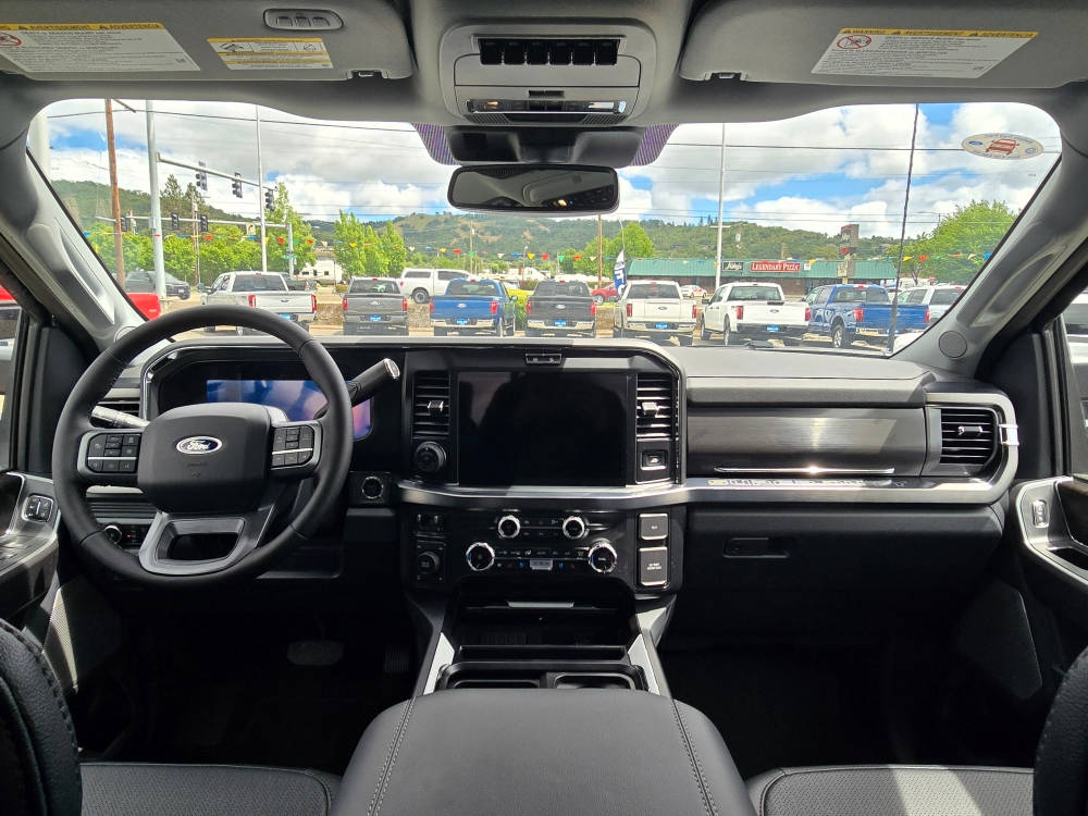 Thumbnail: 2025 Ford F-350 - 11