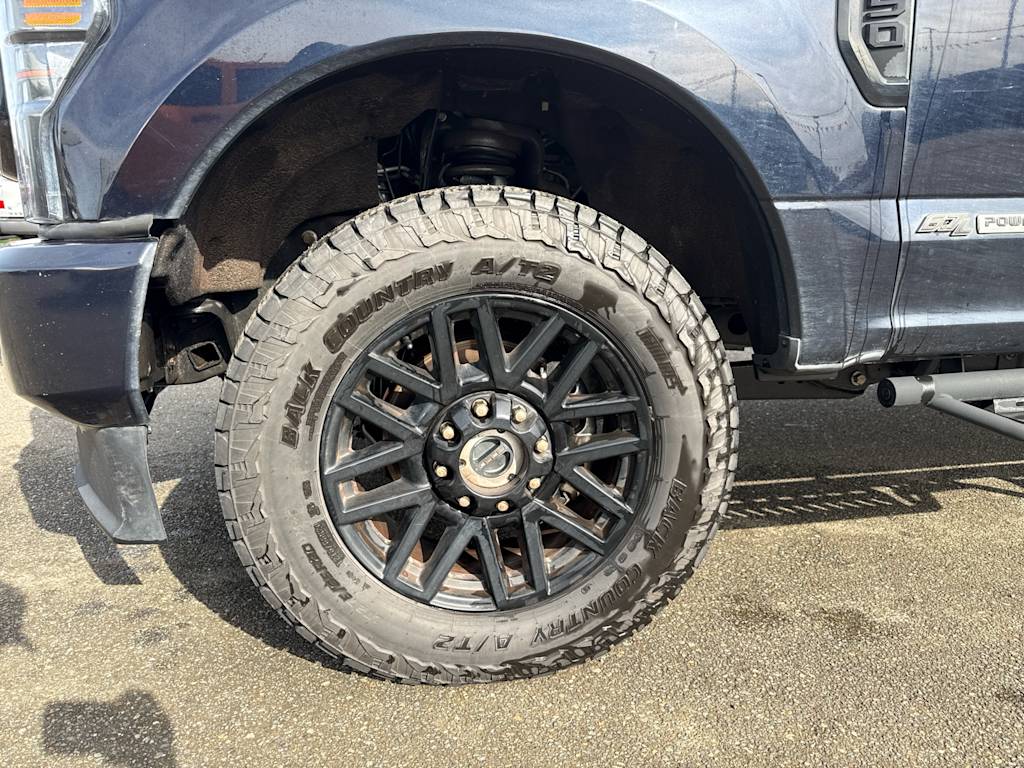 Thumbnail: 2021 Ford F-350 - 6