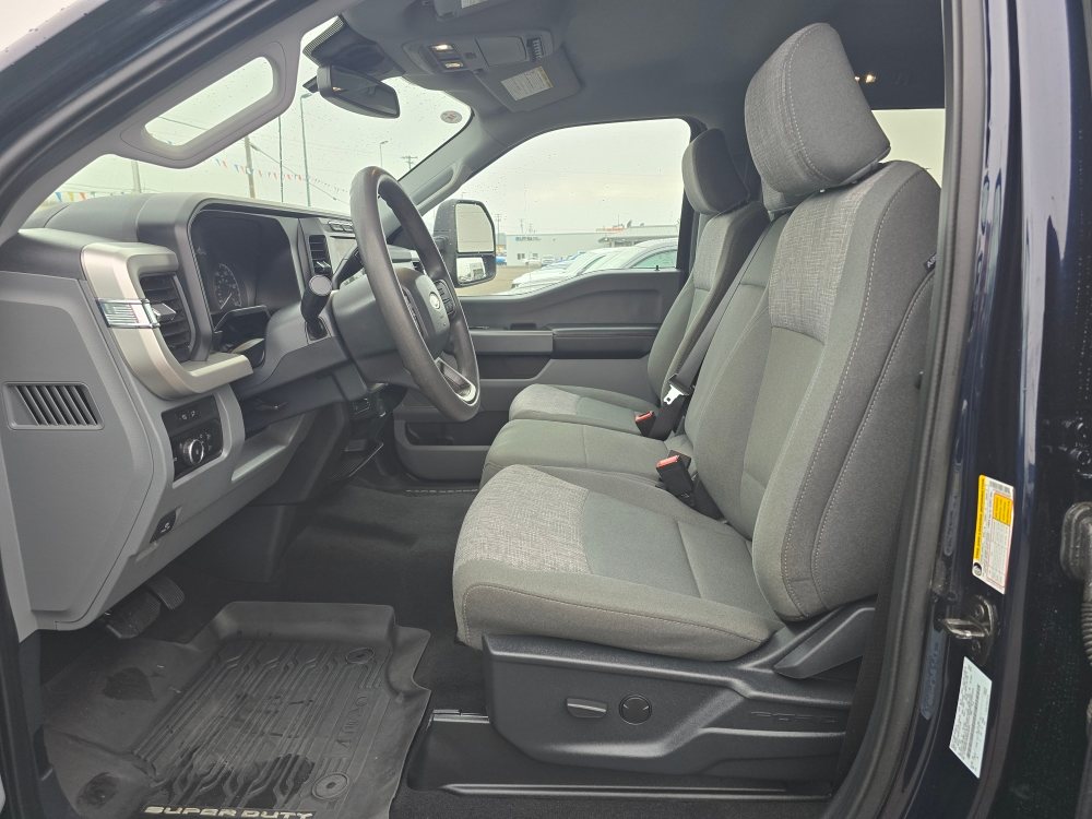 Thumbnail: 2023 Ford F-350 - 9