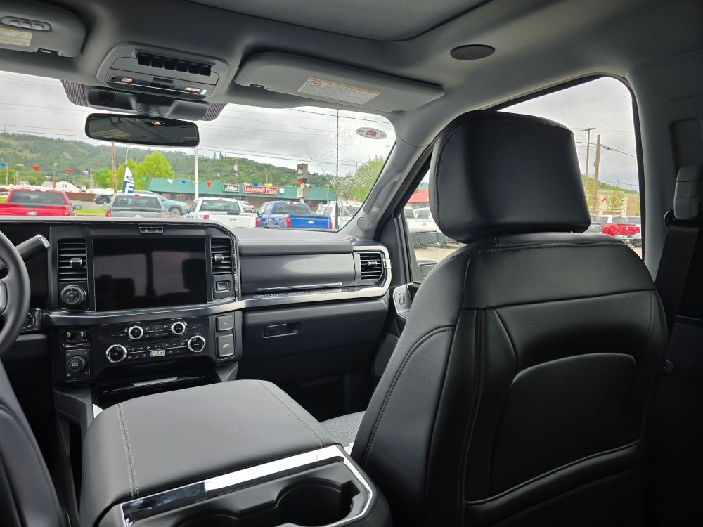 Thumbnail: 2025 Ford F-350 - 8