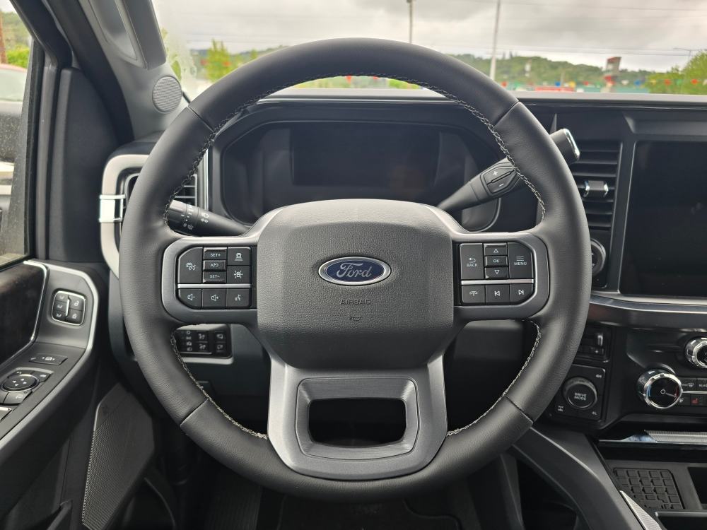 Thumbnail: 2025 Ford F-350 - 6