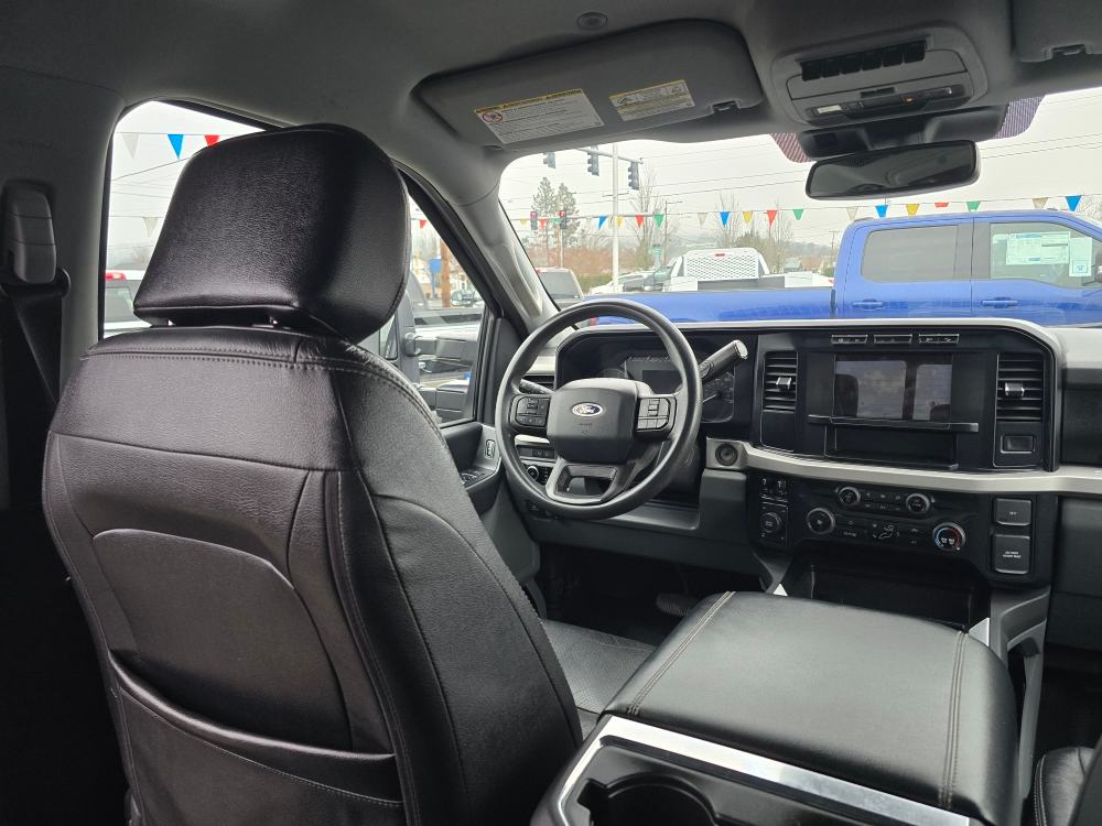 Thumbnail: 2023 Ford F-350 - 9