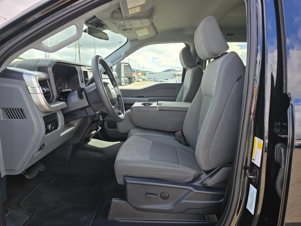 Thumbnail: 2025 Ford F-350 - 8