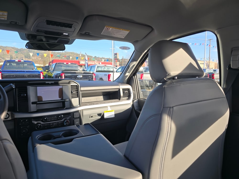 Thumbnail: 2026 Ford F-350 - 10