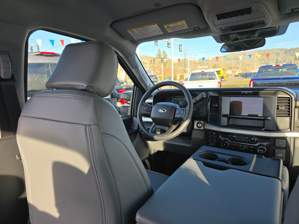 Thumbnail: 2026 Ford F-350 - 19