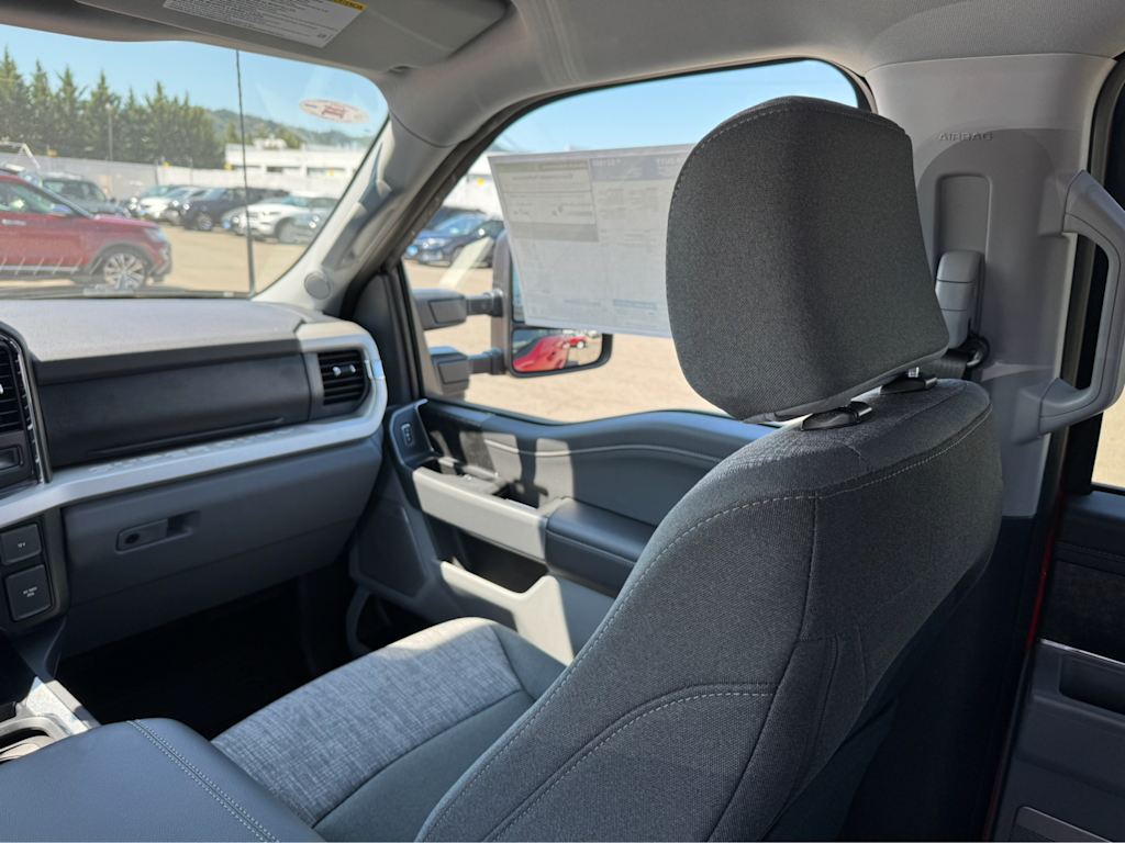 2024 Ford F-350 XLT 10