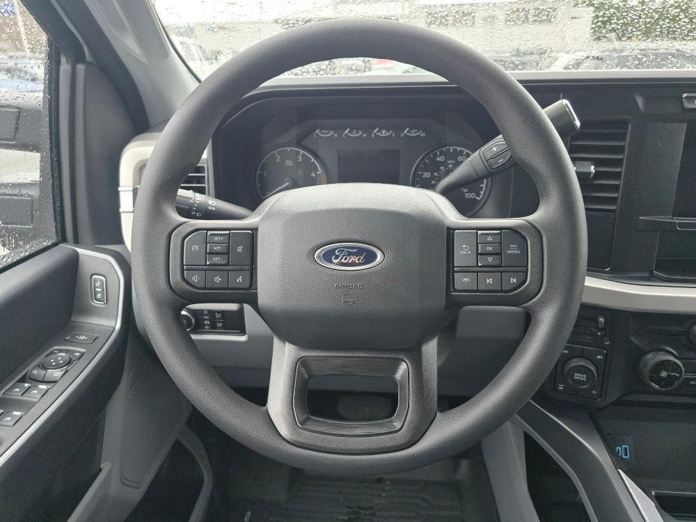 2024 Ford F-350 XLT 8
