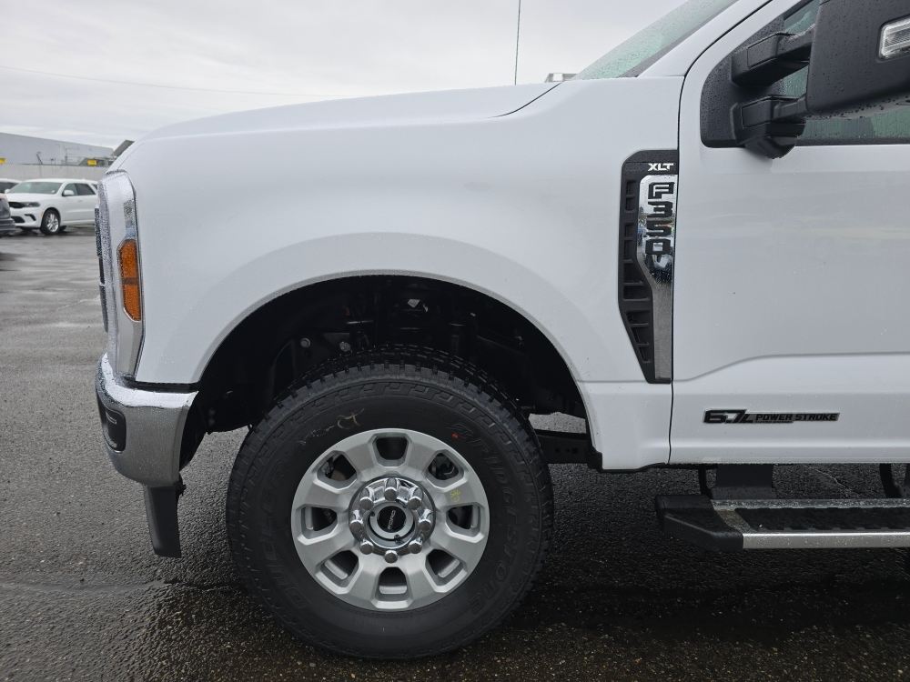 2024 Ford F-350 XLT 7