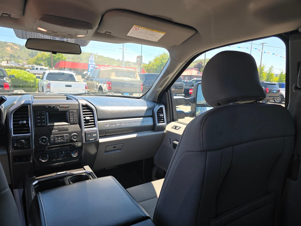 Thumbnail: 2017 Ford F-350 - 9