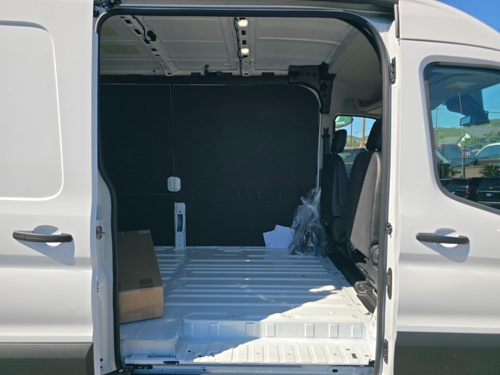 Thumbnail: 2026 Ford Transit Series - 22