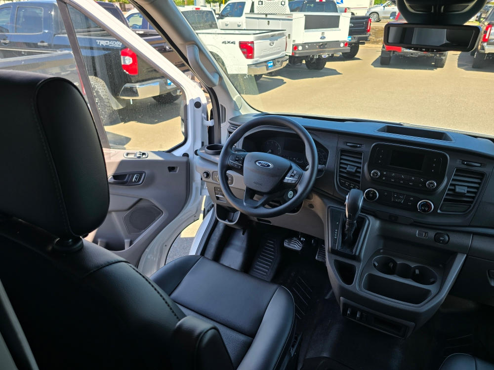 Thumbnail: 2025 Ford Transit Series - 7
