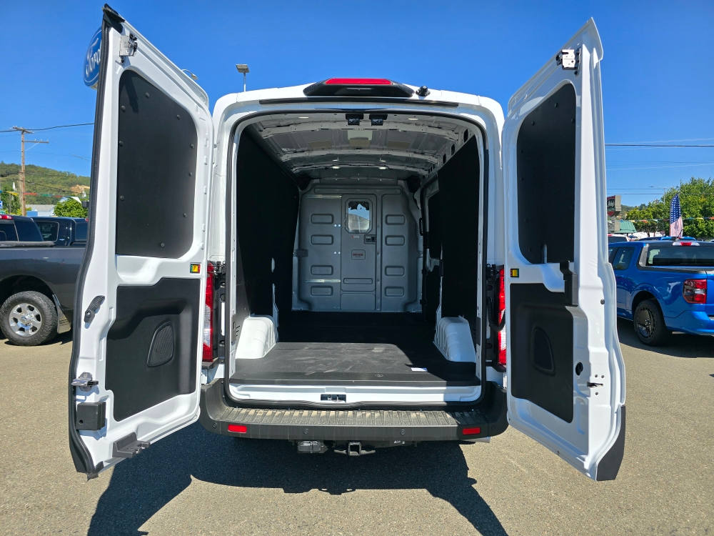 Thumbnail: 2025 Ford Transit Series - 9