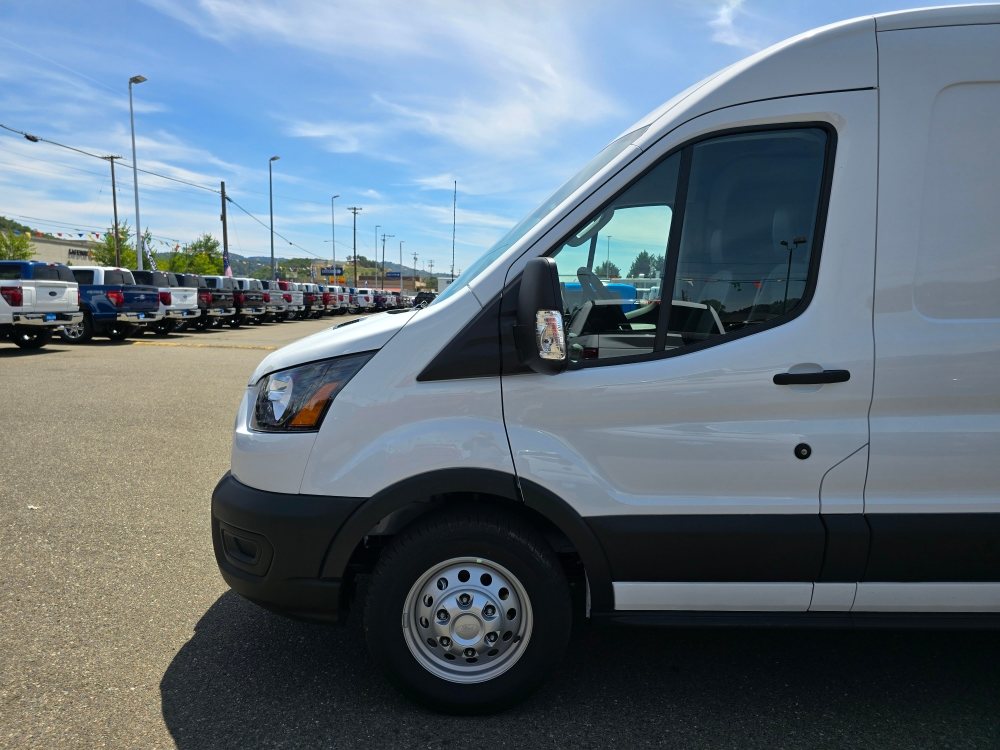 Thumbnail: 2025 Ford Transit Series - 15