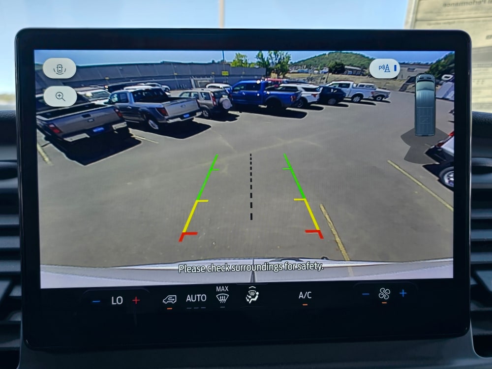 Thumbnail: 2025 Ford Transit Series - 22