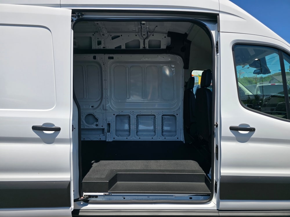Thumbnail: 2025 Ford Transit Series - 11