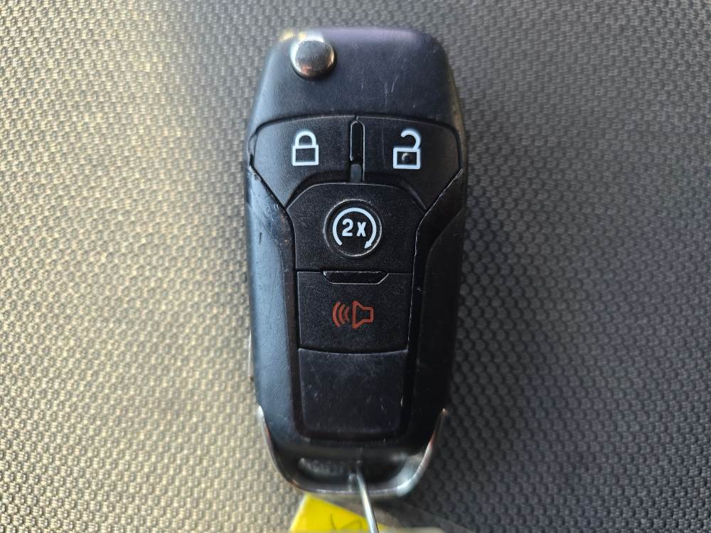 Thumbnail: 2015 Ford F-150 - 16