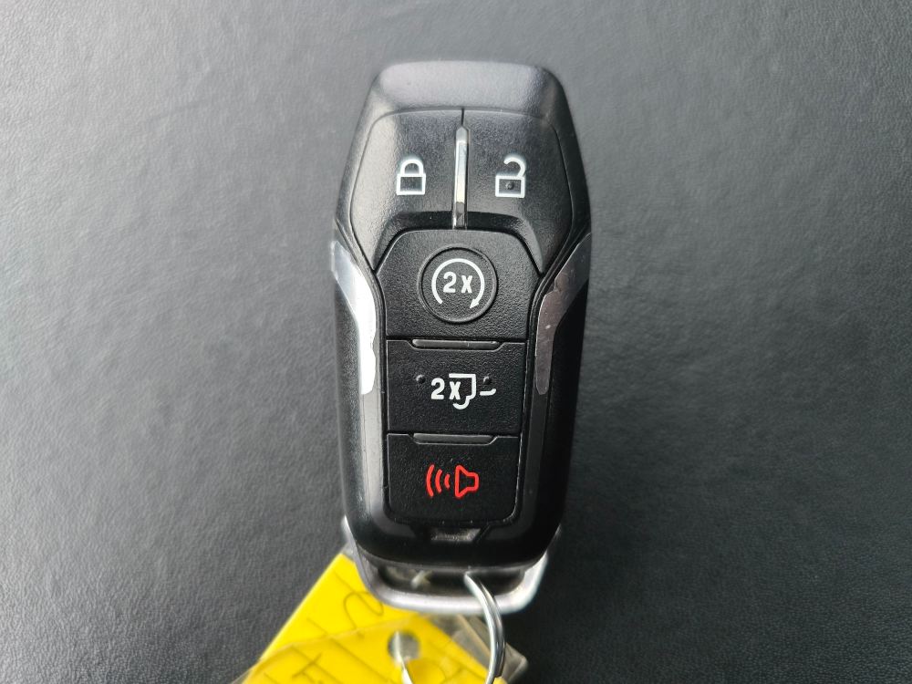 Thumbnail: 2015 Ford F-150 - 15