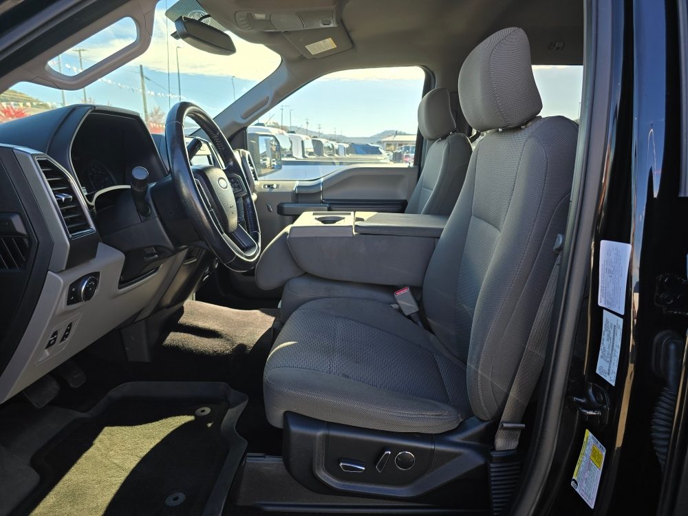 Thumbnail: 2017 Ford F-150 - 8