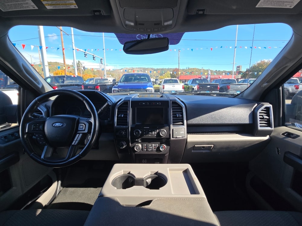 Thumbnail: 2017 Ford F-150 - 11