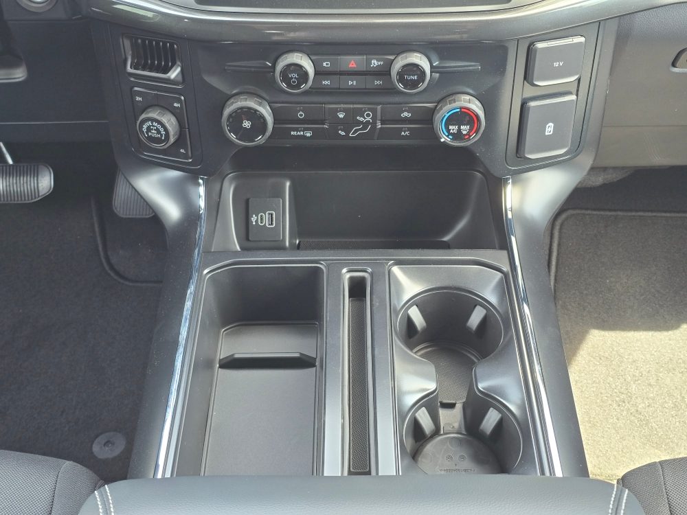 Thumbnail: 2025 Ford F-150 - 12