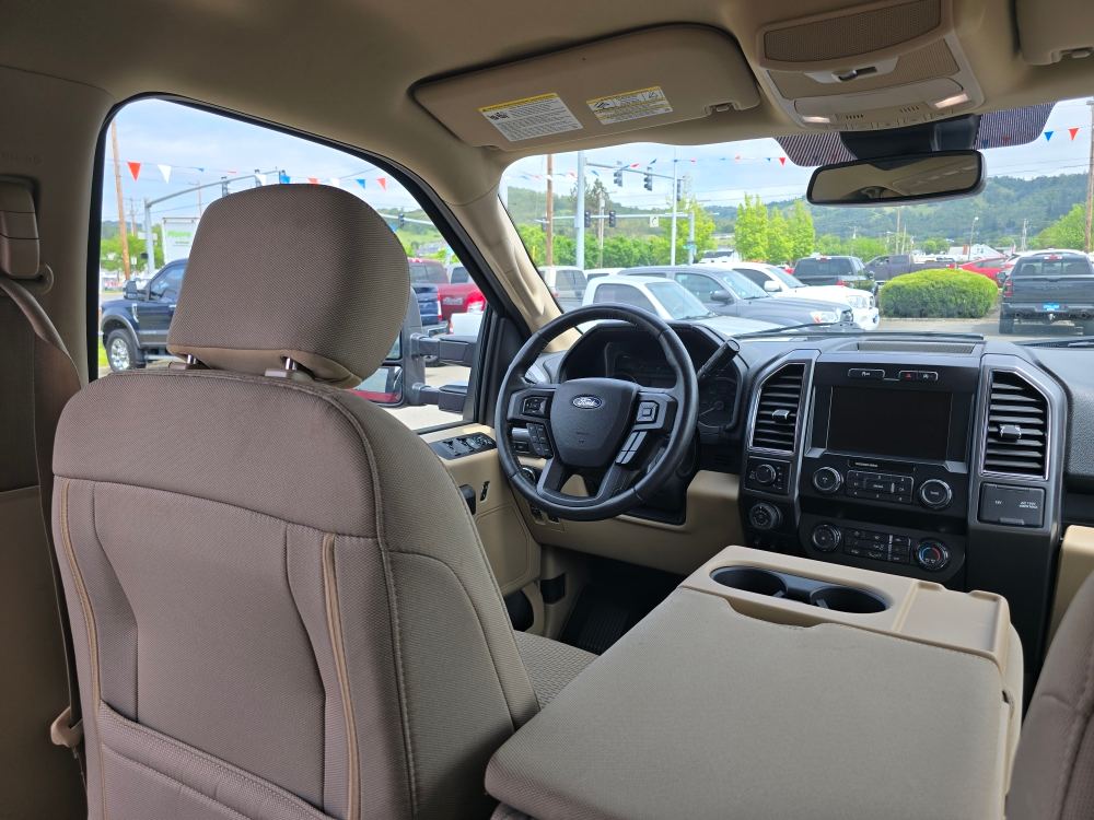 Thumbnail: 2019 Ford F-150 - 19
