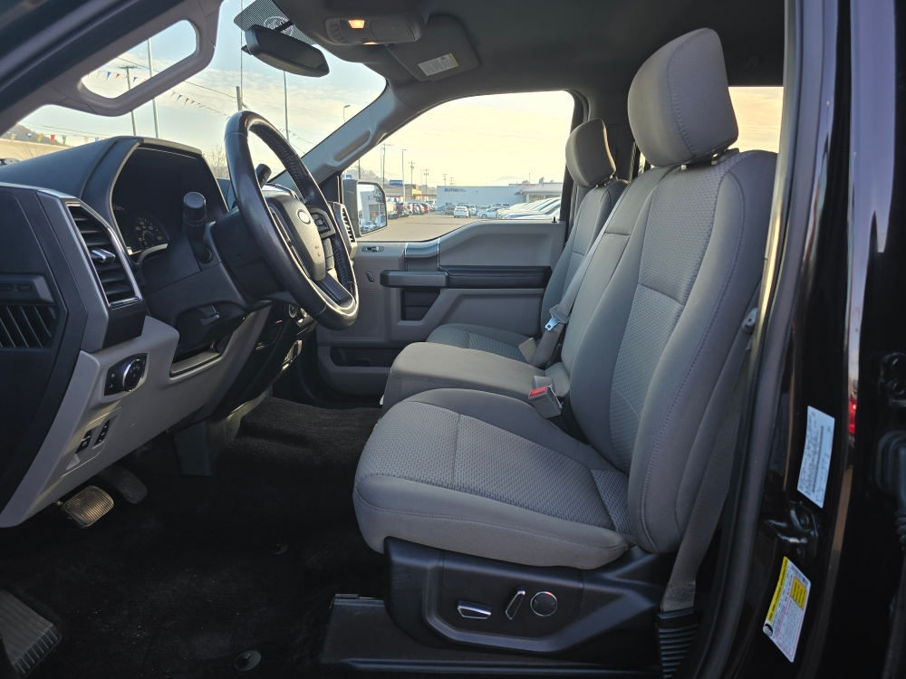 Thumbnail: 2018 Ford F-150 - 9