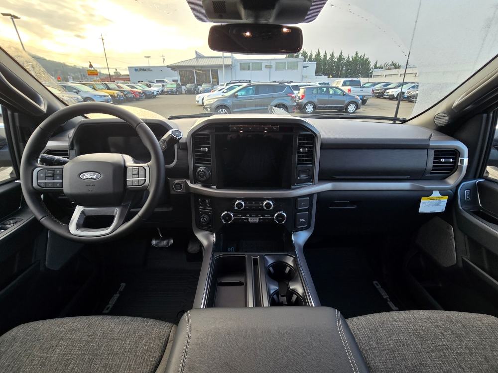 2024 Ford F-150 XLT 8
