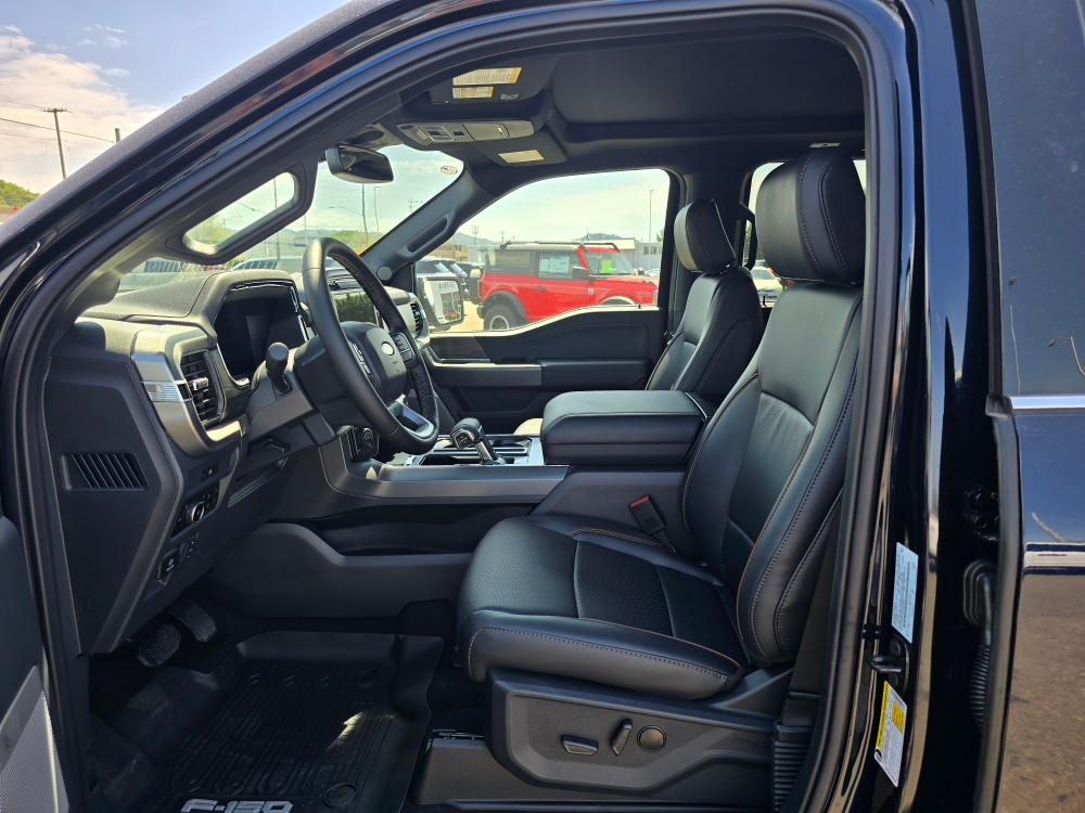 2025 Ford F-150 Lariat 9