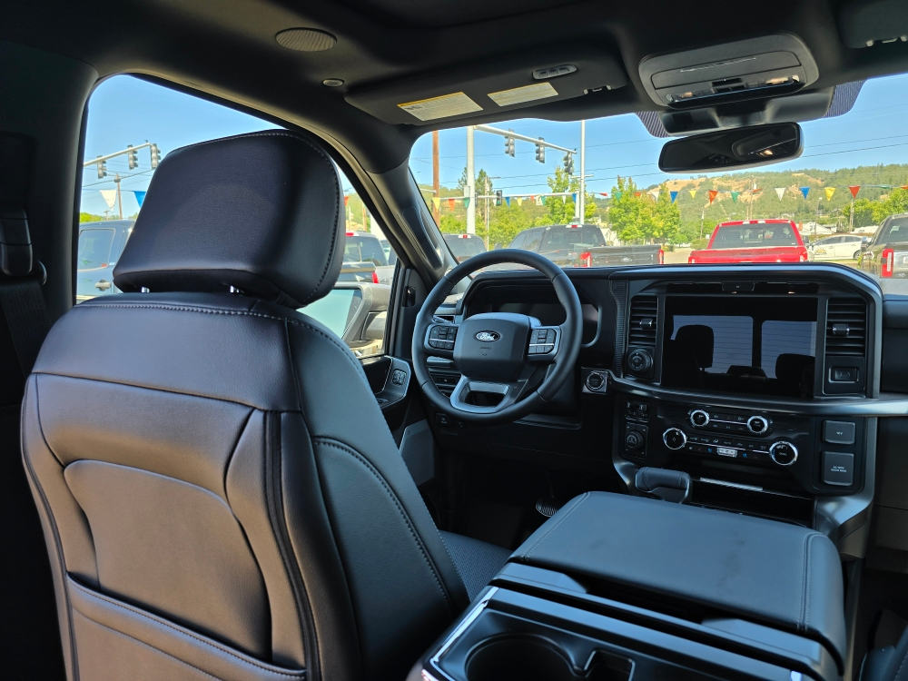 Thumbnail: 2025 Ford F-150 - 10