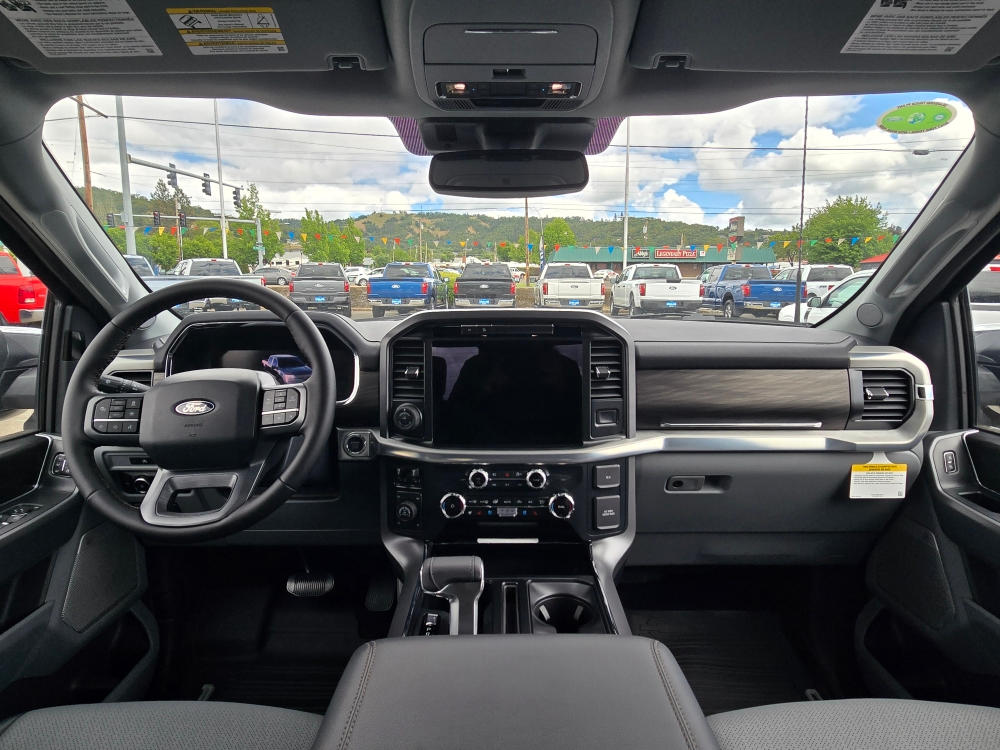 Thumbnail: 2025 Ford F-150 - 11