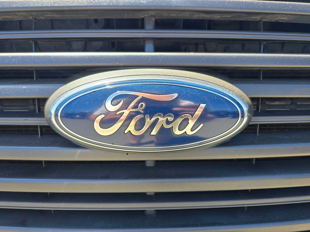 Thumbnail: 2015 Ford Transit Series - 7