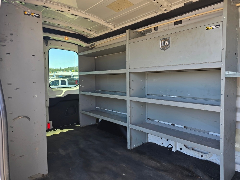 Thumbnail: 2015 Ford Transit Series - 22