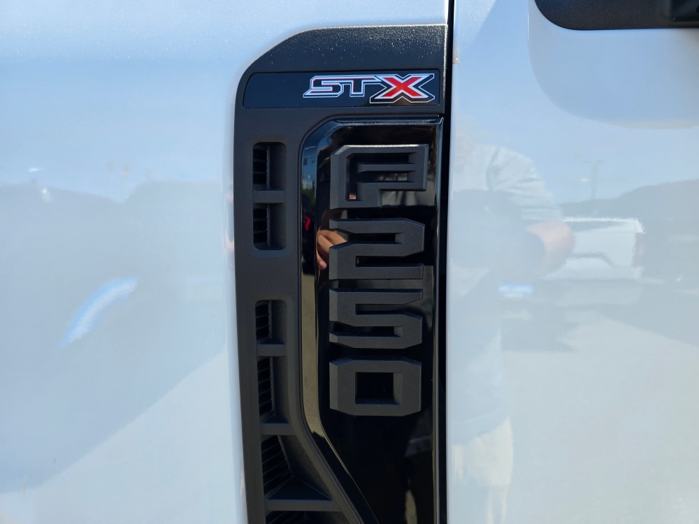 Thumbnail: 2025 Ford F-250 - 14