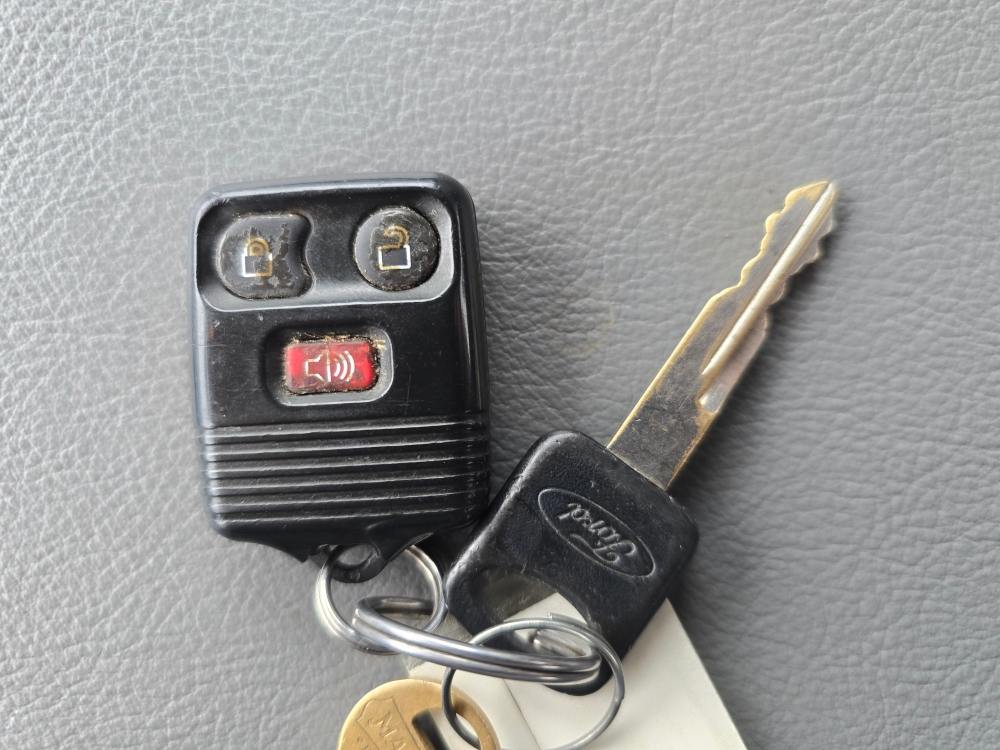 Thumbnail: 2007 Ford F-250 - 16