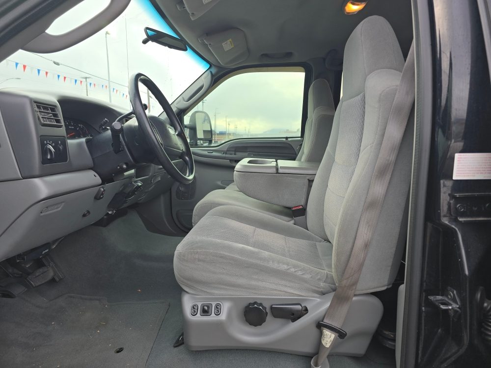 Thumbnail: 2004 Ford F-350 - 8