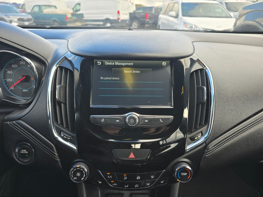 Thumbnail: 2017 Chevrolet Cruze - 12