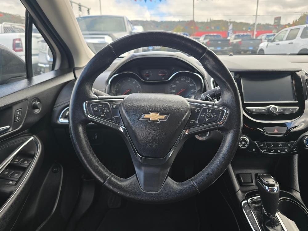 Thumbnail: 2017 Chevrolet Cruze - 7