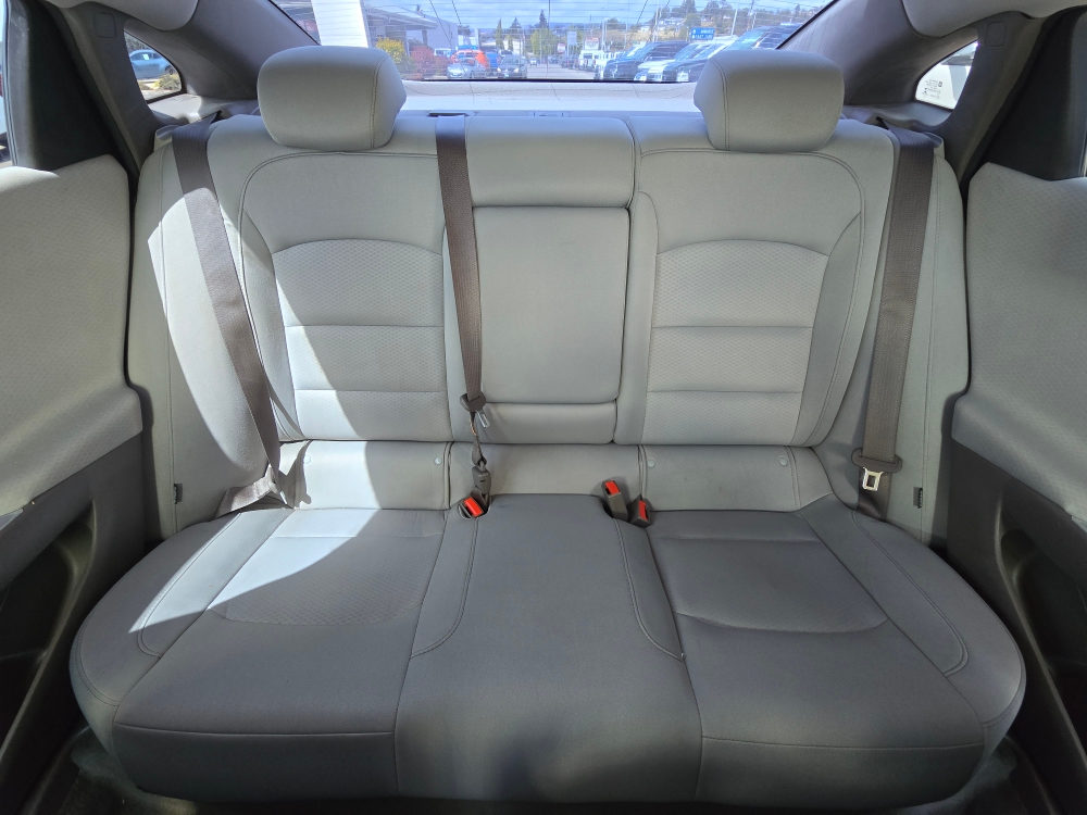 Thumbnail: 2016 Chevrolet Malibu - 19
