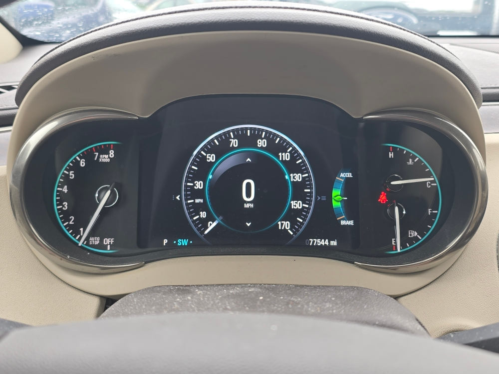 Thumbnail: 2014 Buick LaCrosse - 5