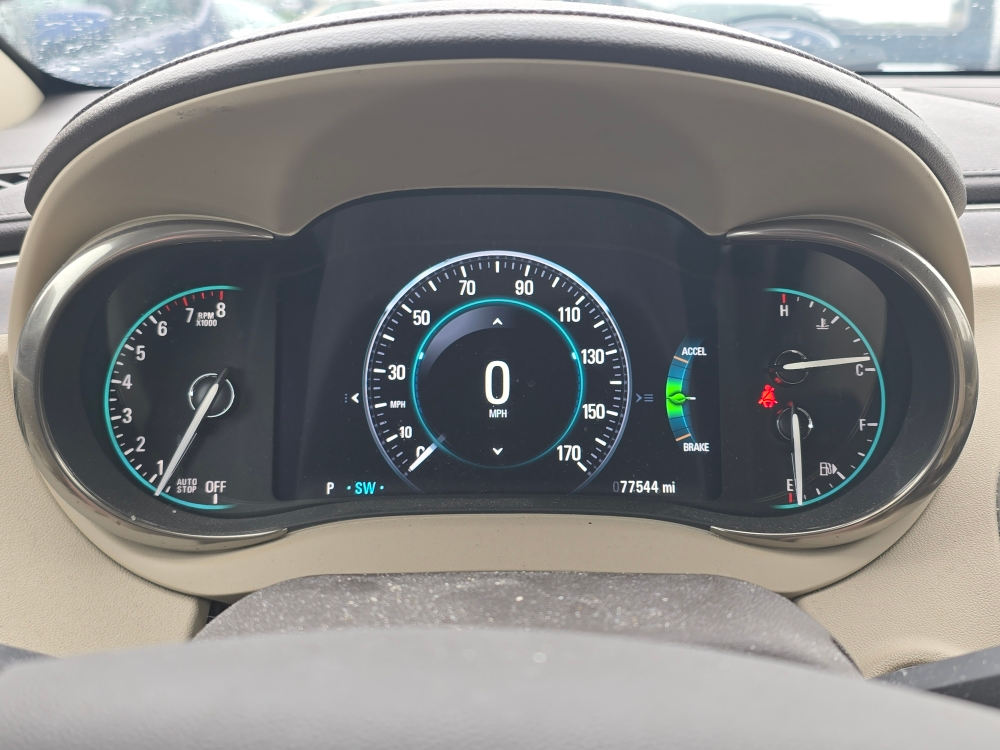 Thumbnail: 2014 Buick LaCrosse - 14