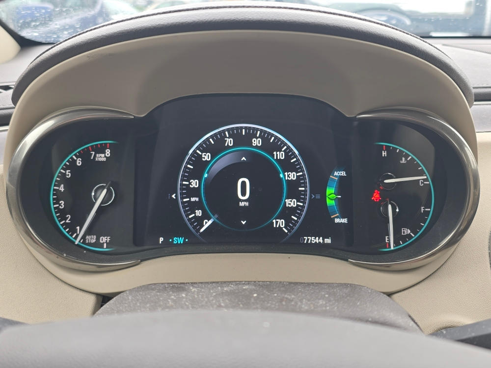 Thumbnail: 2014 Buick LaCrosse - 21