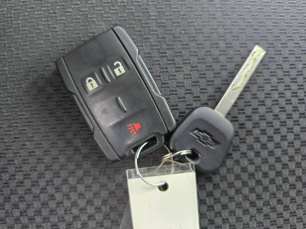 Thumbnail: 2017 Chevrolet Silverado 2500 - 15